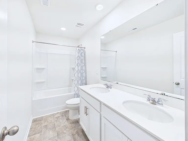 8185 Kennesaw Dr — Photo 20