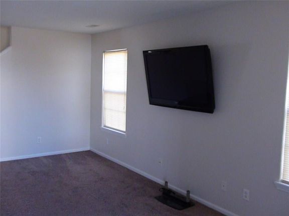 2nd image of 1358 Osprey Way