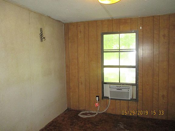 5th image of 1011 Robbie Dr