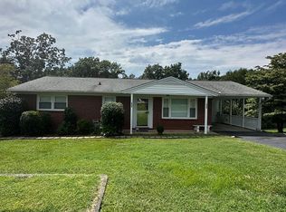345 Woodhaven Rd, Martinsville, VA 24112