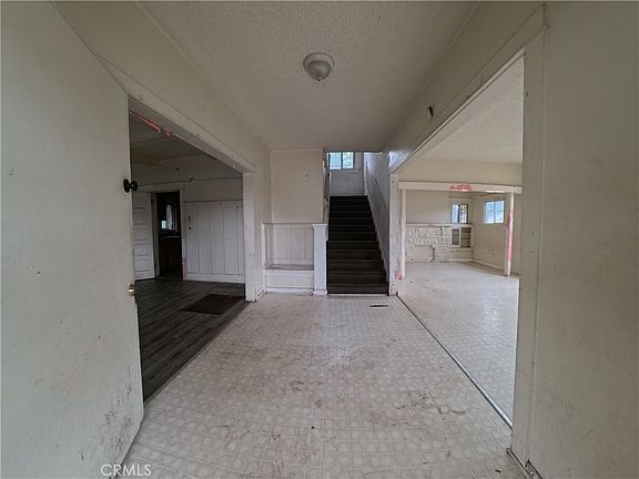 3rd image of 342 W 1/2 #52