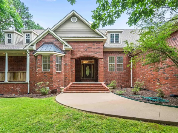 (undisclosed Address), Hot Springs, AR 71901