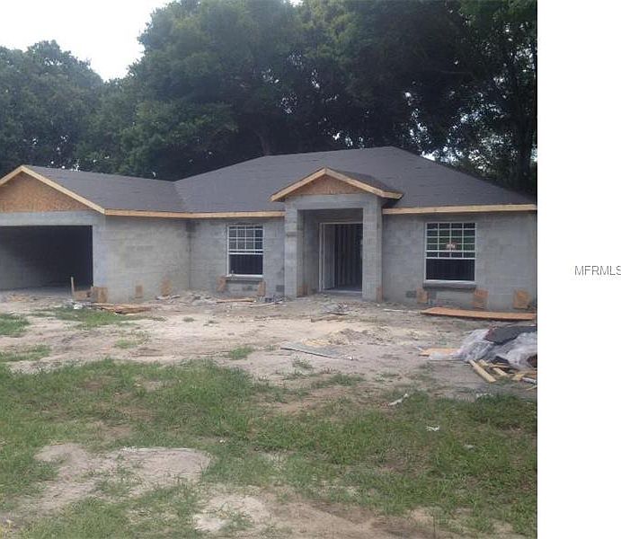 2nd image of 5888 Crest Ln