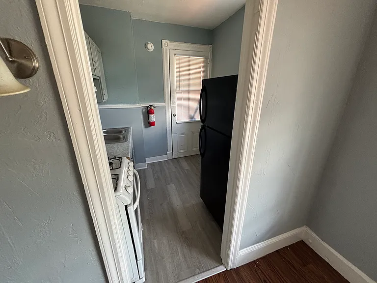 237 E Wood St #2 — Photo 6