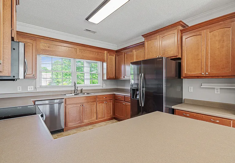 101 Coriander Ln — Photo 12