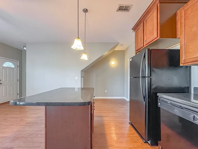1965 Corvallis Ave — Photo 11