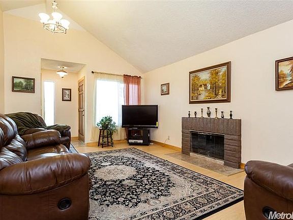 5th image of 4073 Tresler Ave