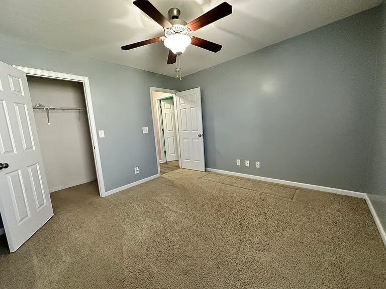 119 Landover Dr — Photo 32