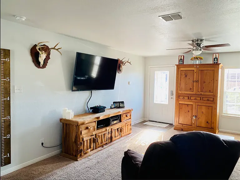 6402 Underwood Way — Photo 22