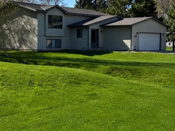 100 Vedders Ave, Pease, MN 56363