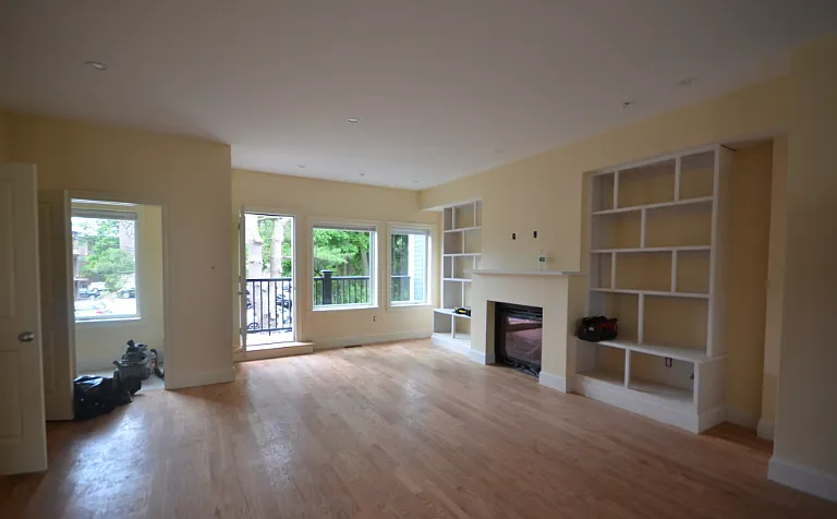118-120 Tremont St #118 — Photo 6