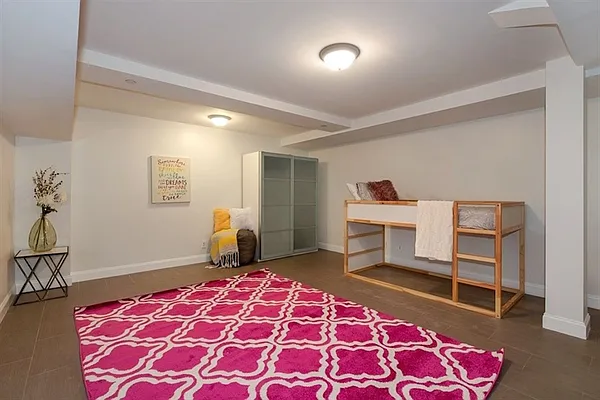 Rented by Corcoran | media 7