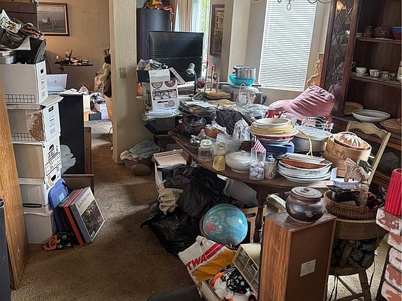 4th image of 9383 Stone Canyon Rd