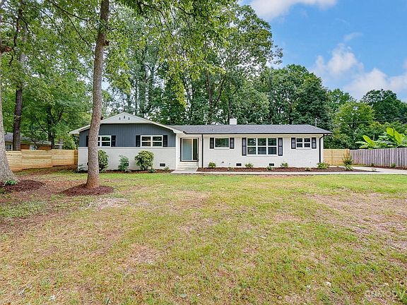 2nd image of 6022 Woodbridge Rd