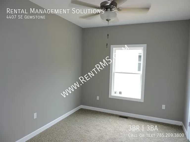 4407 SE Gemstone Ln — Photo 11