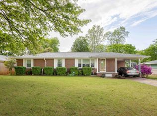 132 Monroe Dr, Tuscumbia, AL 35674