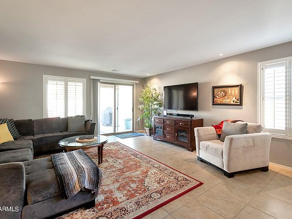 4th image of 8024 W SONOMA Way