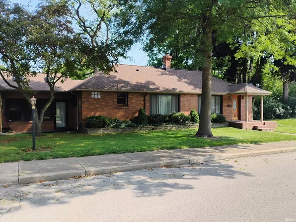 1101 N Oak St, Mishawaka, IN 46545