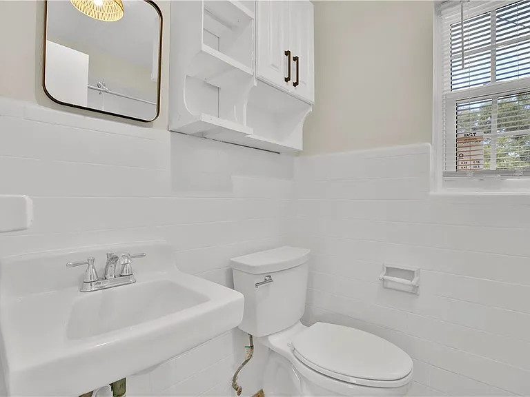 2359 De Soto Ave — Photo 9