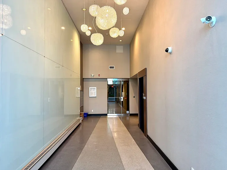 6311 Cambie St #506 — Photo 4
