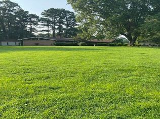 432 Trenton Hwy, Trenton, TN 38382