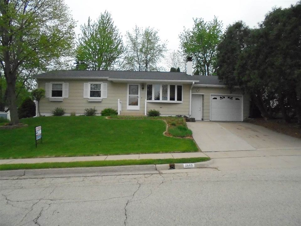 1st image of 2689 Marywood Dr
