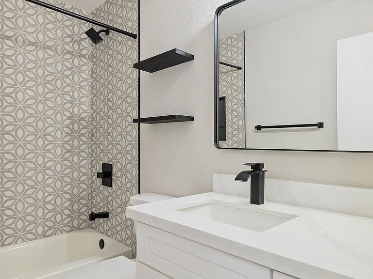 5117 East Dr — Photo 21