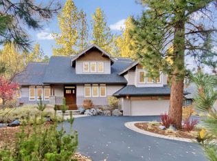 3307 NW Massey Dr, Bend, OR 97703