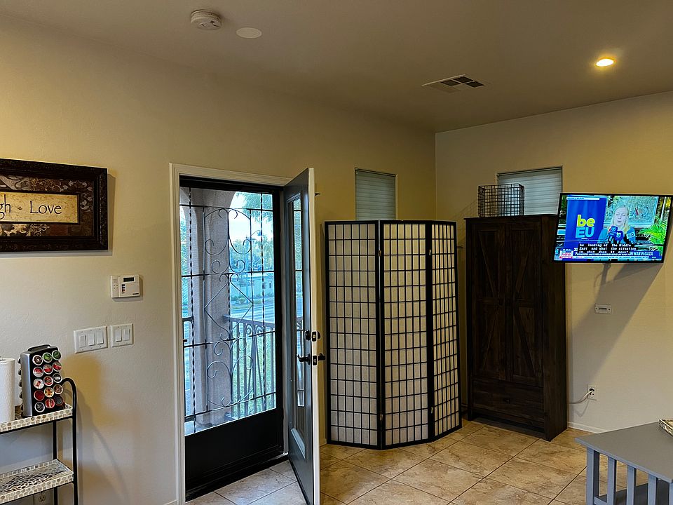 1st image of 21103 W Sunrise Ln