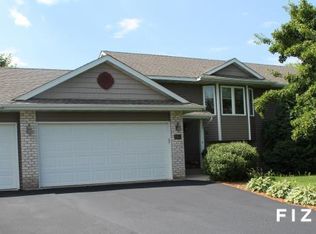 880 S Park Dr, Hastings, MN 55033