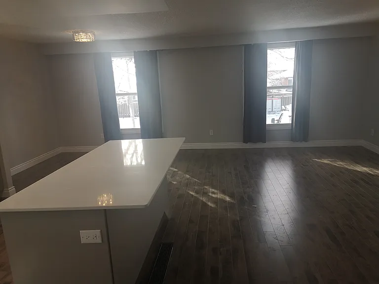 35 Raleigh St #1 — Photo 7