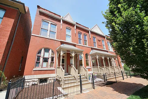 2325 1/2 Hickory St #B Photo 1 2325 1/2 Hickory St #B Photo 1