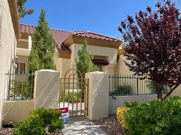 4th image of 8608 Desert Holly Dr