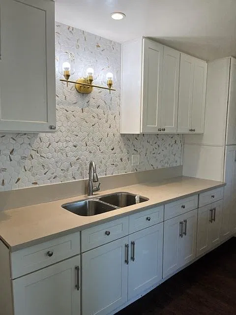 New backsplash!