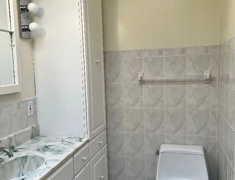3 Washington Ave #2 — Photo 8