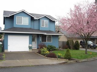 1519 Paradise Dr, Newberg, OR 97132