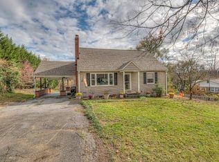 109 Ridge Rd, Bristol, TN 37620