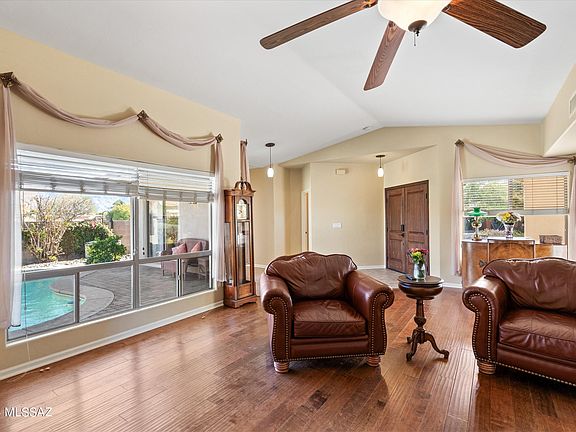 5th image of 508 W Sunview Dr