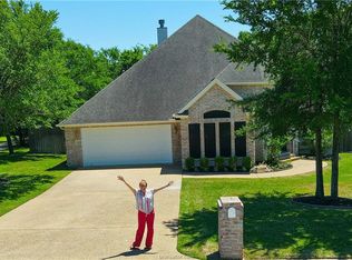 2053 Ravenstone Loop, College Station, TX 77845