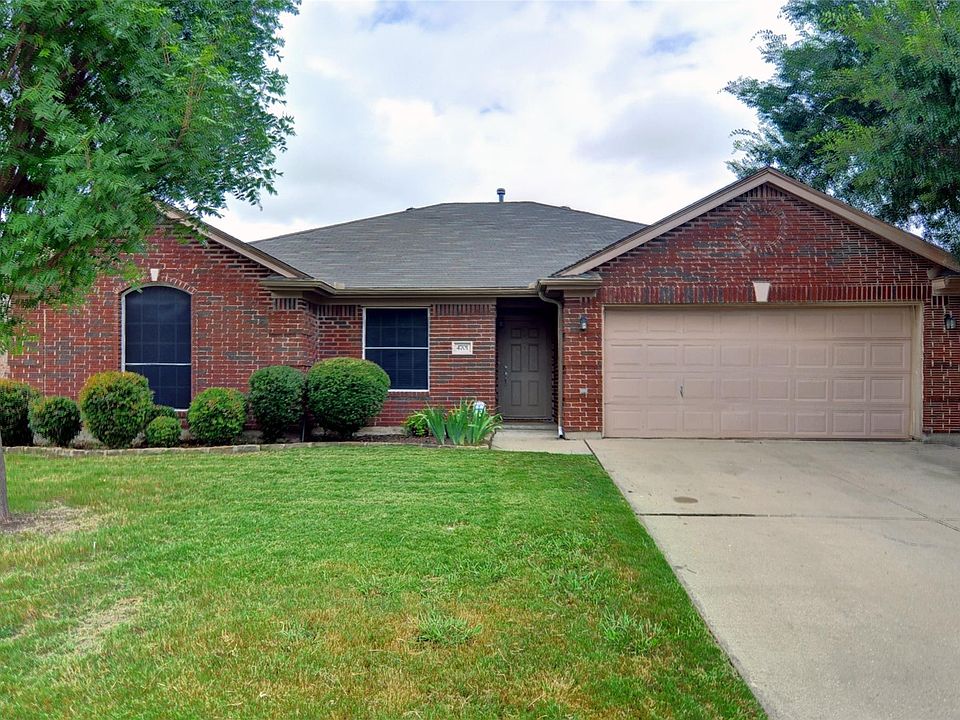 1st image of 4701 Bluebird Ln