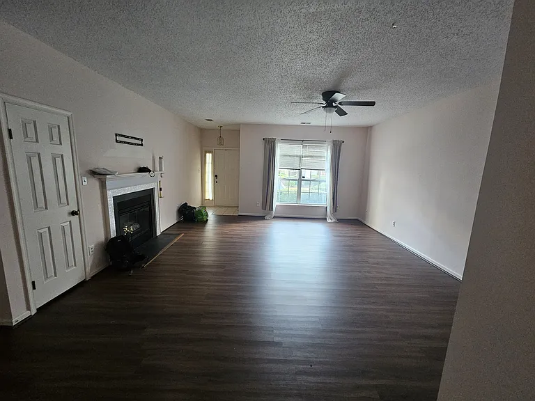 5110 Cypress Point Cir #102 — Photo 2