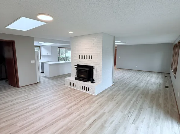 1816 200th St NE, Arlington, WA 98223