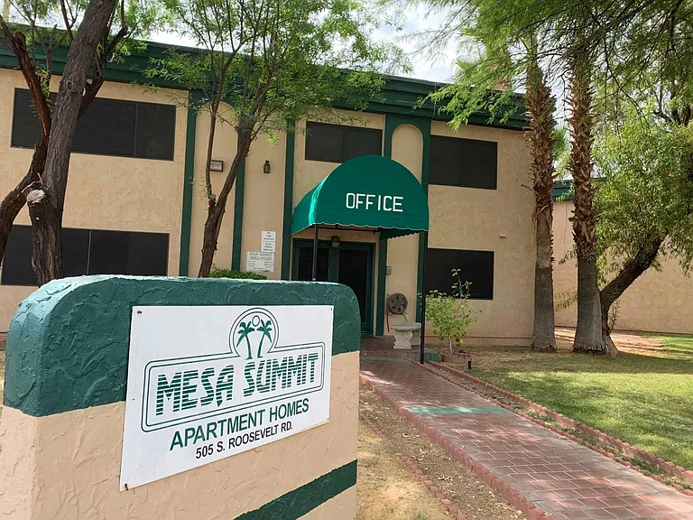 Mesa Summit — Photo 5