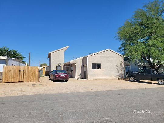 1st image of 1444 2nd St