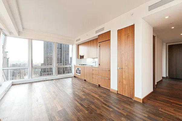 Rented by BLU Real Estate | media 9