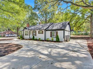 260 Dakota St, Charlotte, NC 28216