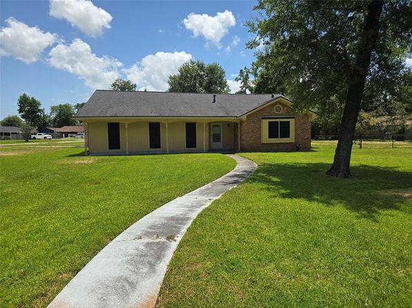435 Rolling Wood Rd