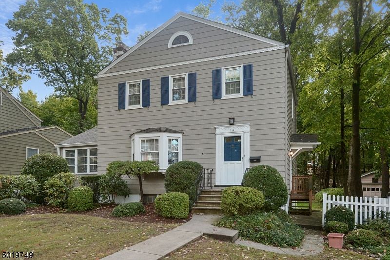 1st image of 114 Smull Ave