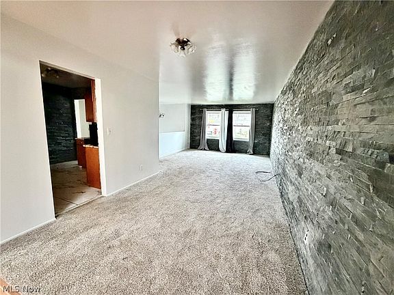 4th image of 1766 Arthur Dr NW