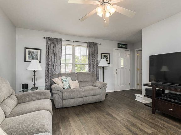 3rd image of 520 Lakes Of Dogwood Blvd